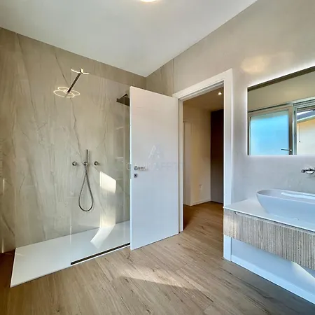 Vdiamante Villa Desenzano del Garda